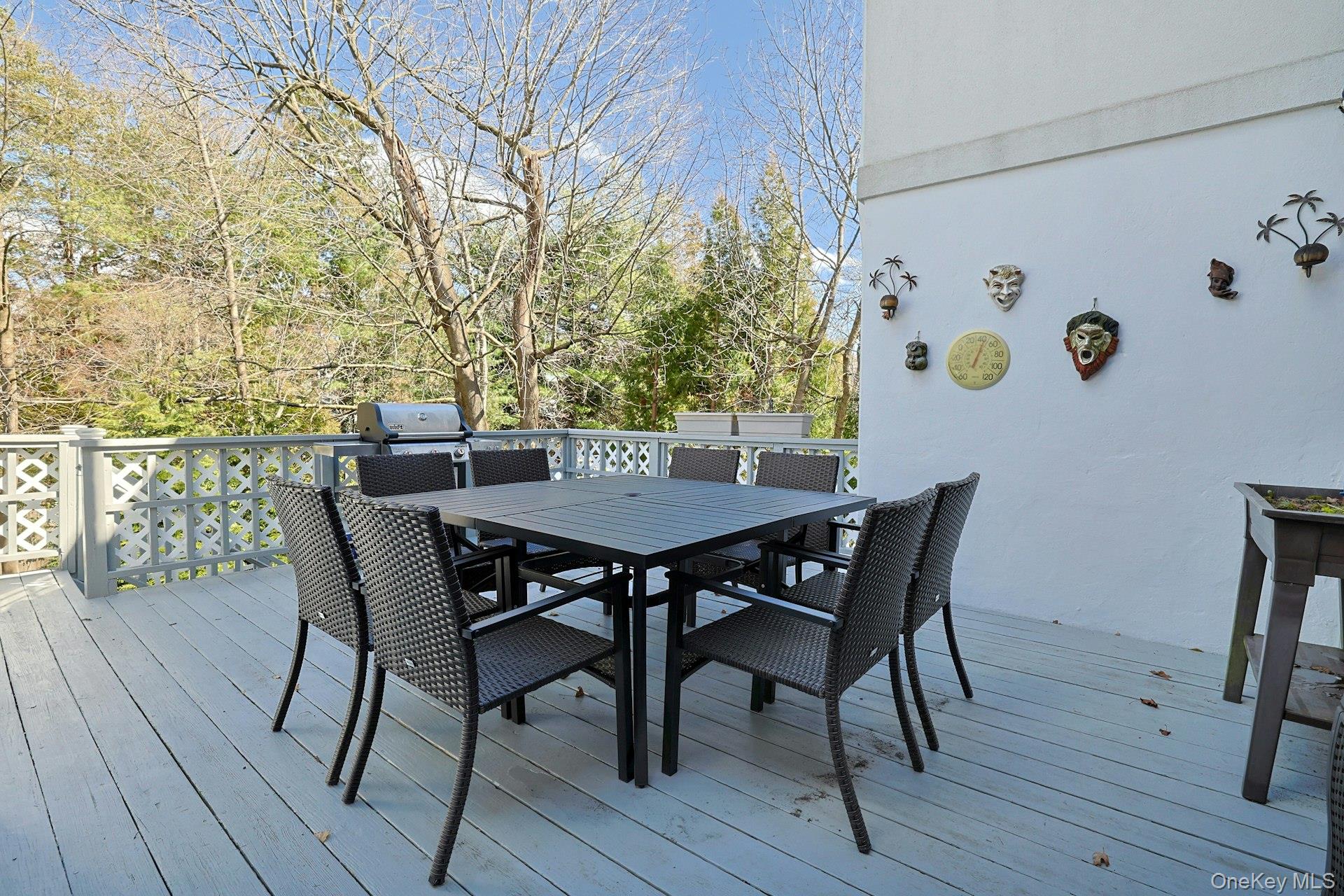 81 Oxford Road, New Rochelle, NY 10804