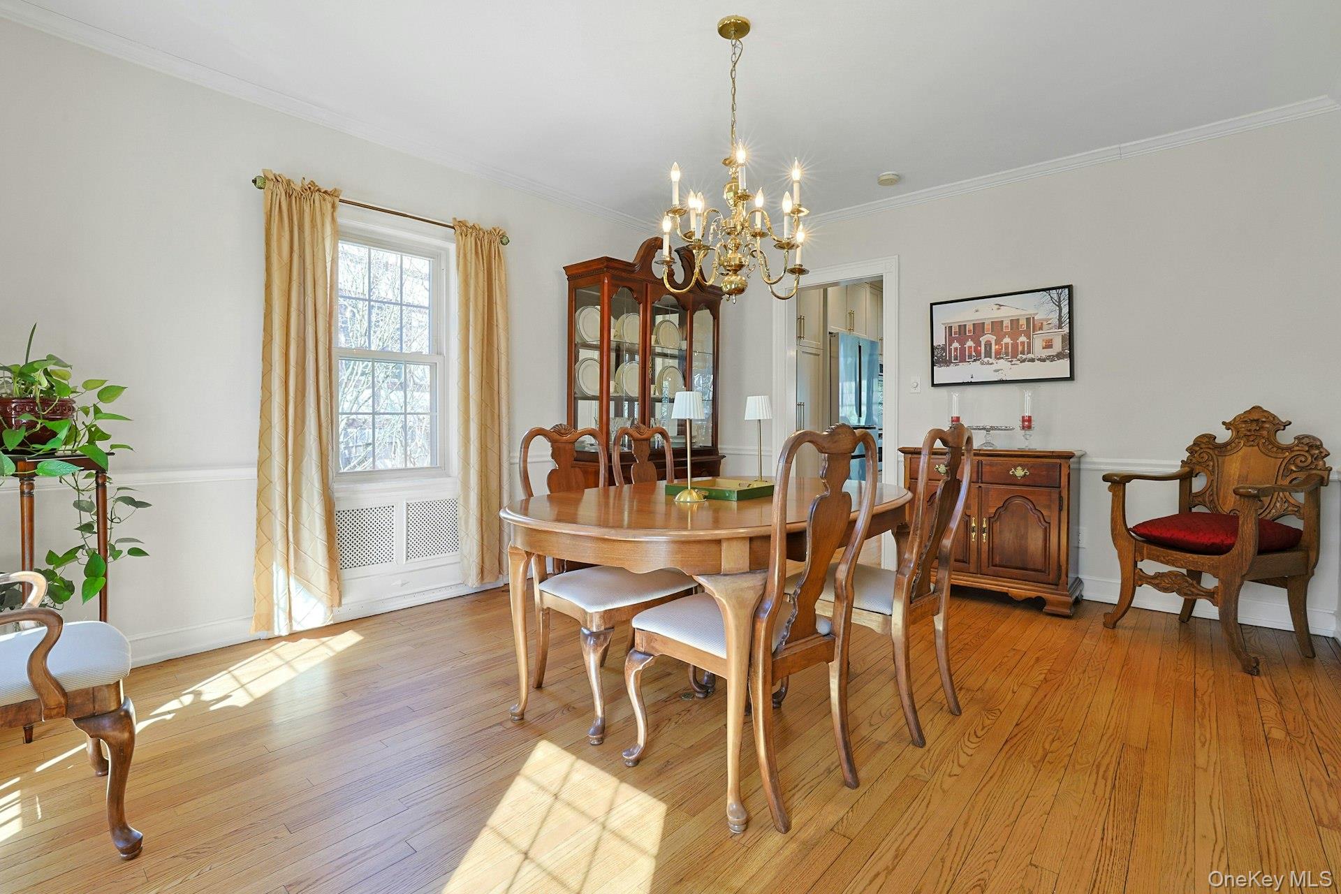 81 Oxford Road, New Rochelle, NY 10804