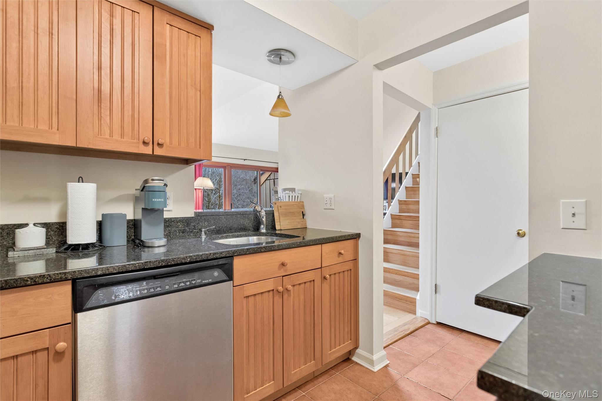 806 Eagle Bay Drive, Ossining, NY 10562