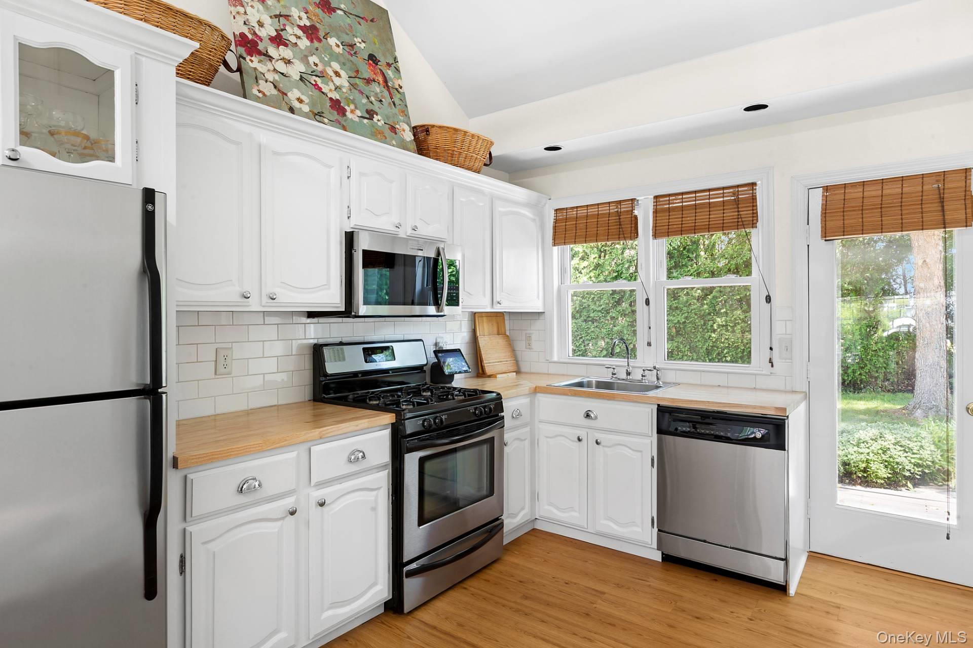 315 Old Salt Road, Mattituck, NY 11952