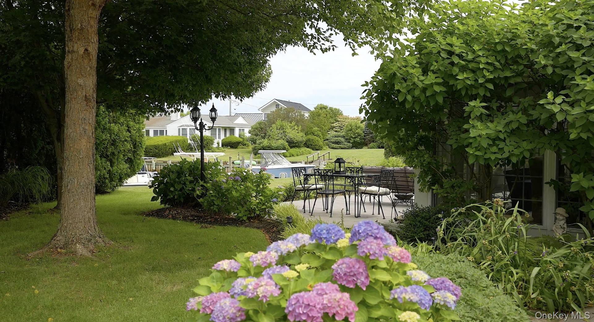 315 Old Salt Road, Mattituck, NY 11952