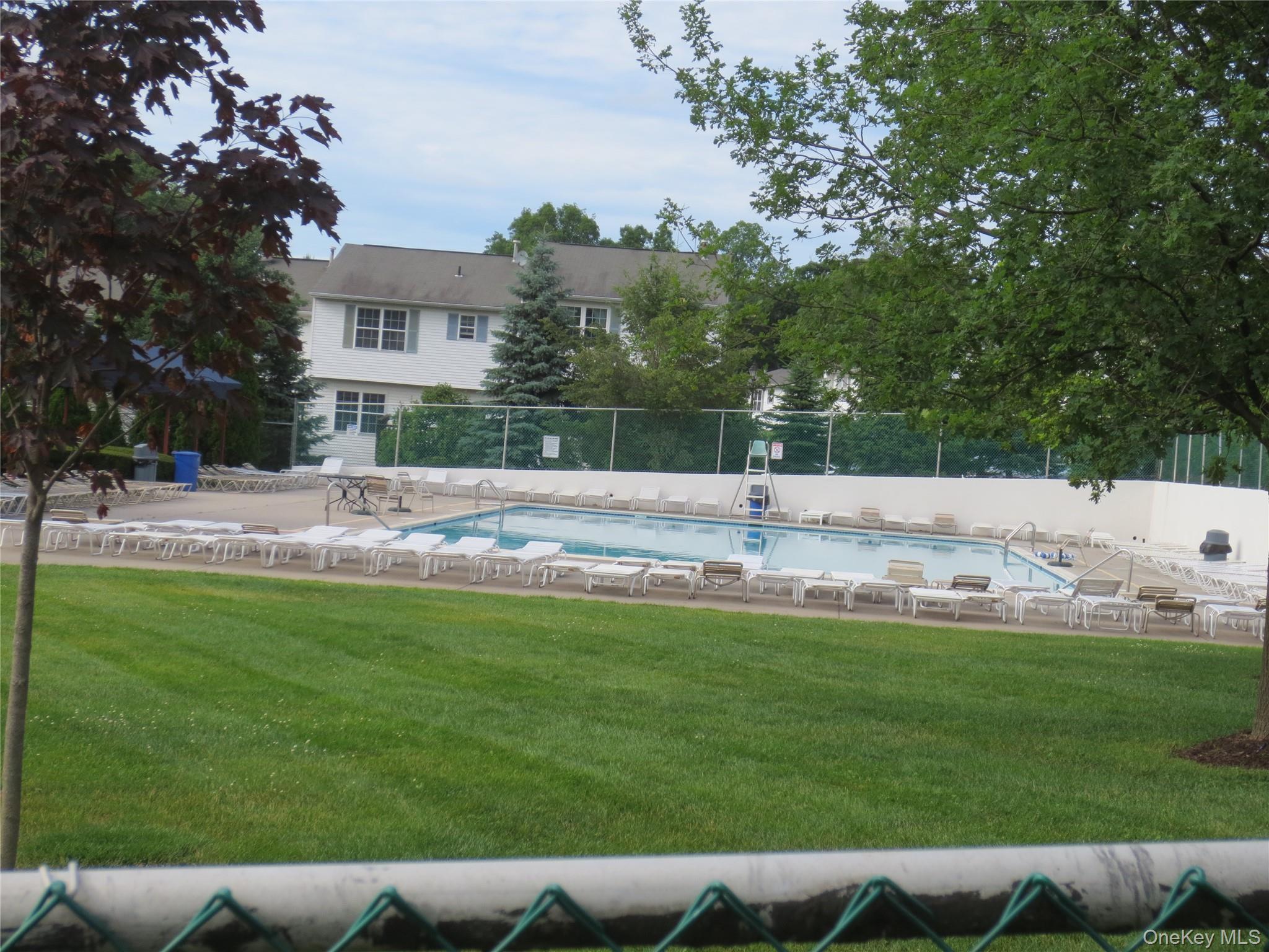 4 Oxford Court # 8007, Suffern, NY 10901