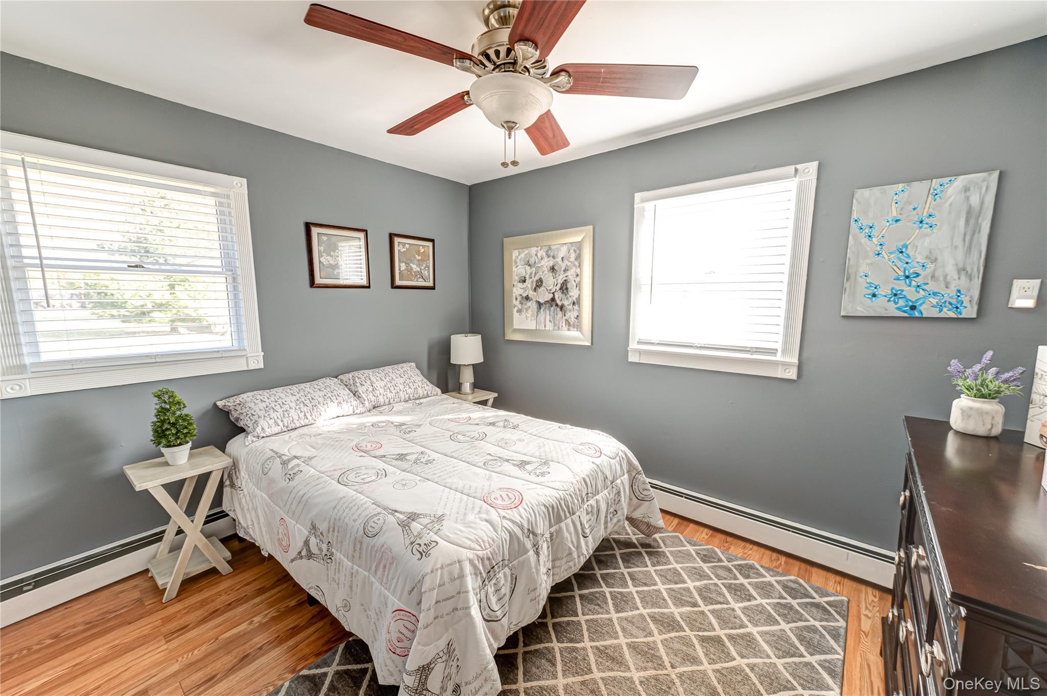 869 Udall Road, West Islip, NY 11795