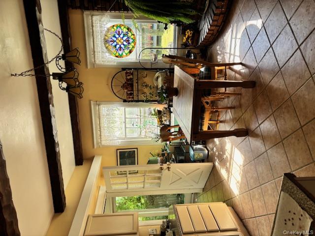 761 E Main Street, Riverhead, NY 11901