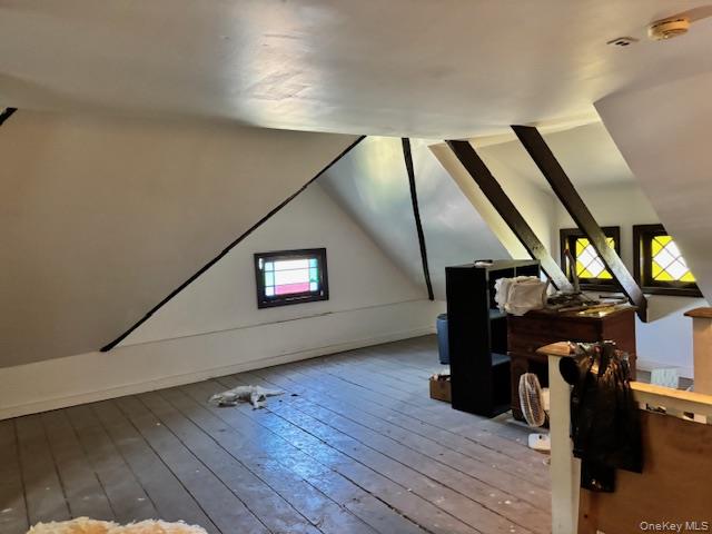 761 E Main Street, Riverhead, NY 11901