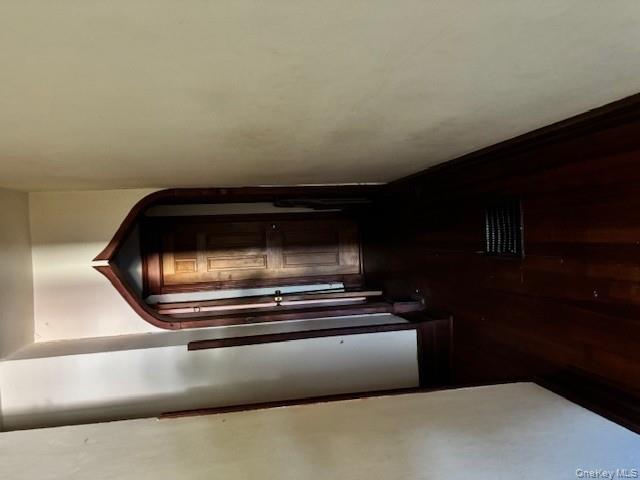 761 E Main Street, Riverhead, NY 11901