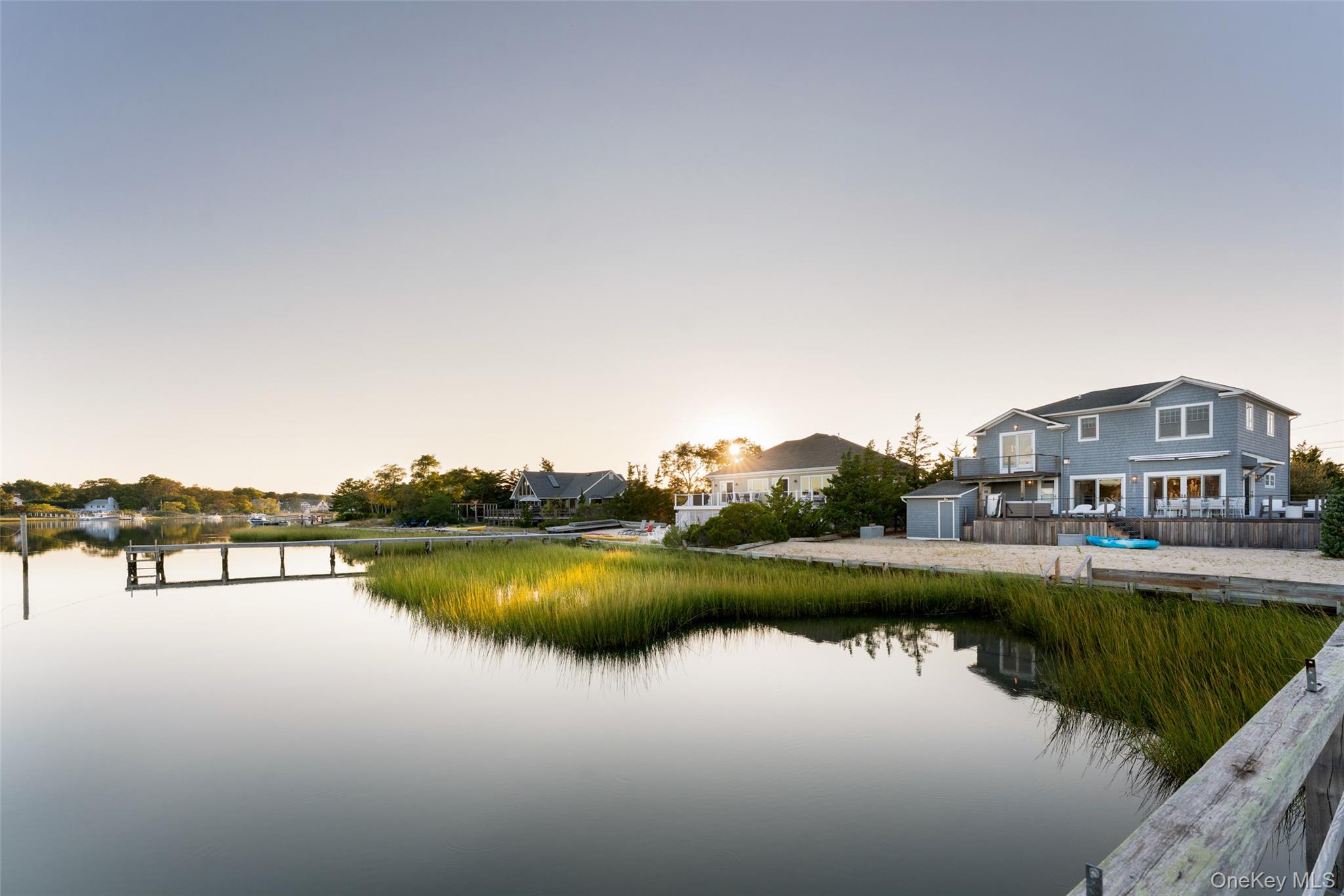 8 Landsend Lane, Southampton, NY 11968