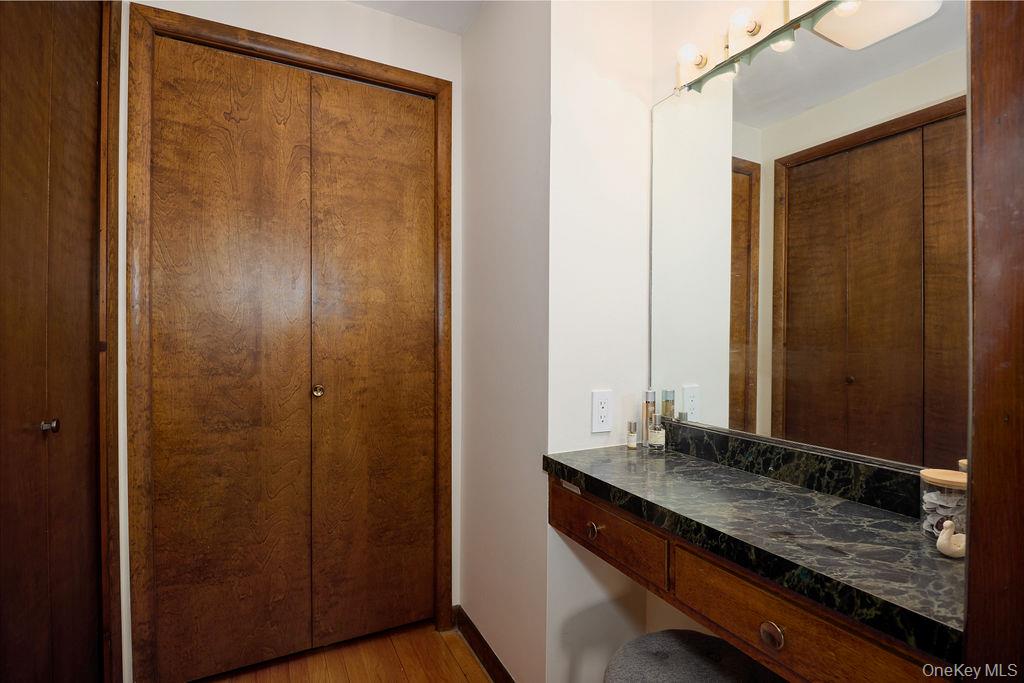 42 Thornwood Drive, Poughkeepsie, NY 12603