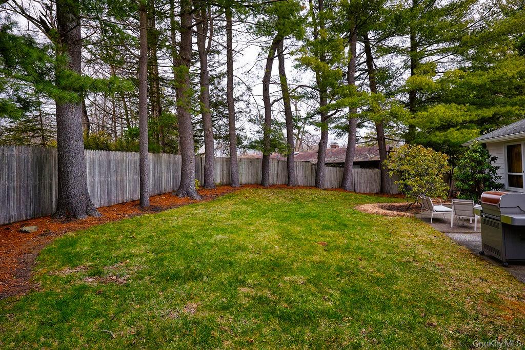 42 Thornwood Drive, Poughkeepsie, NY 12603