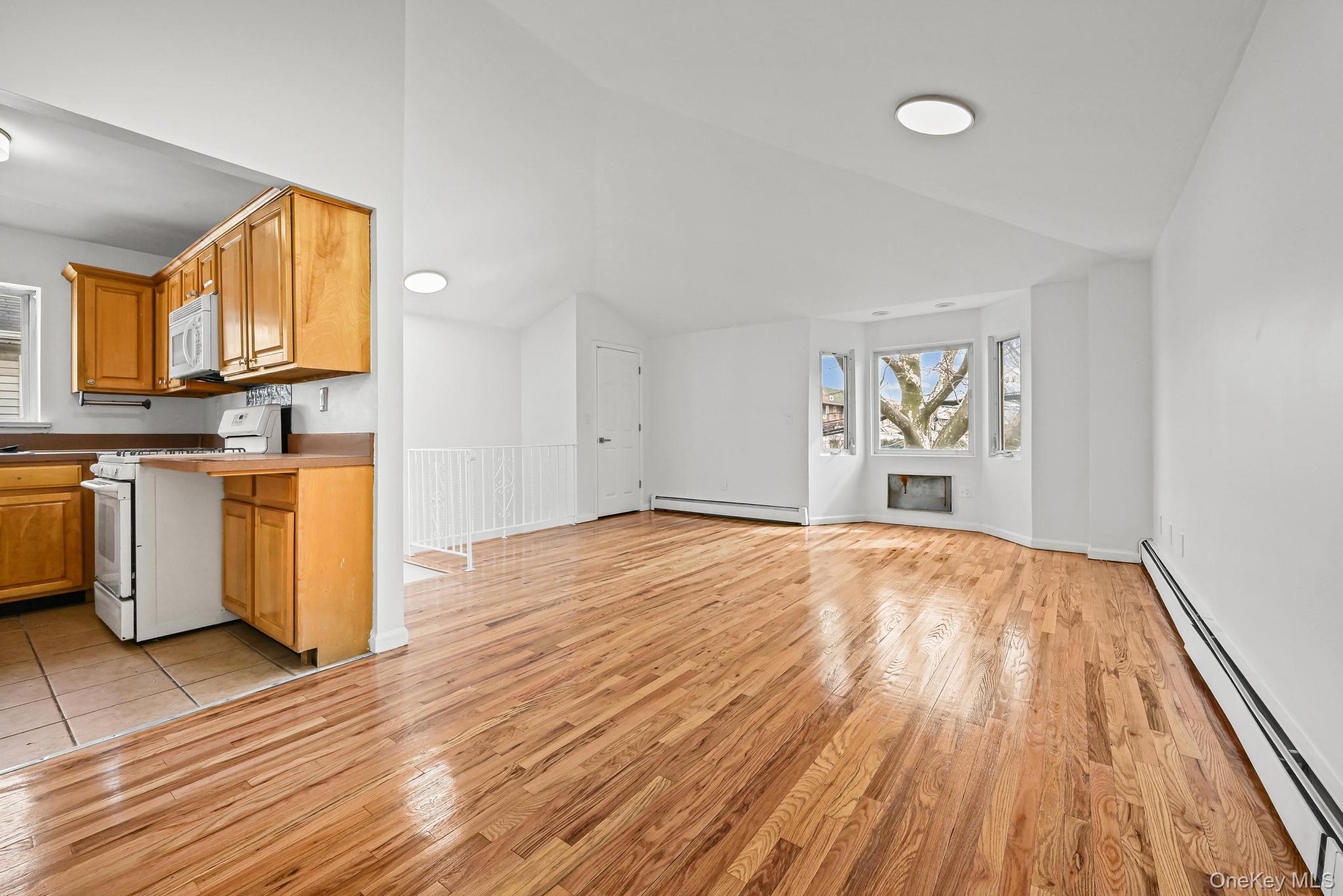 93-29 91st Avenue, Woodhaven, NY 11421