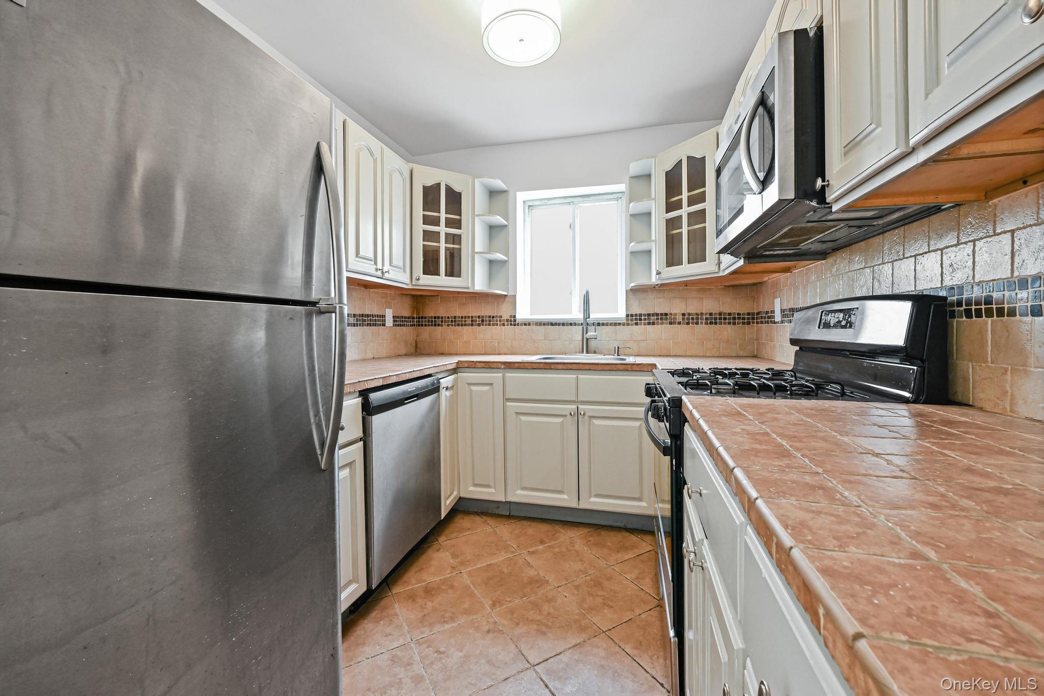 93-29 91st Avenue, Woodhaven, NY 11421