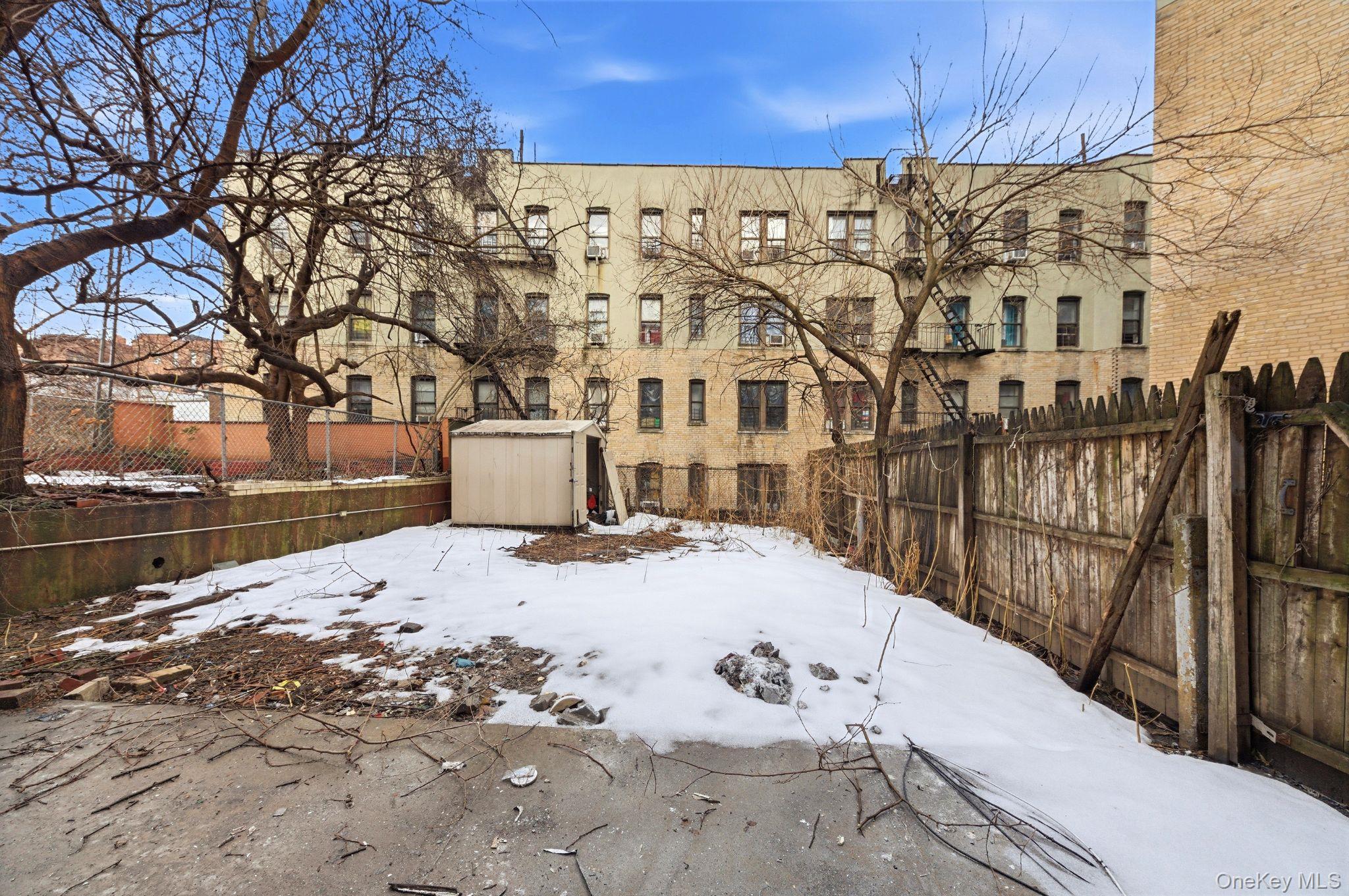 2257 Hampden Place, Bronx, NY 10468