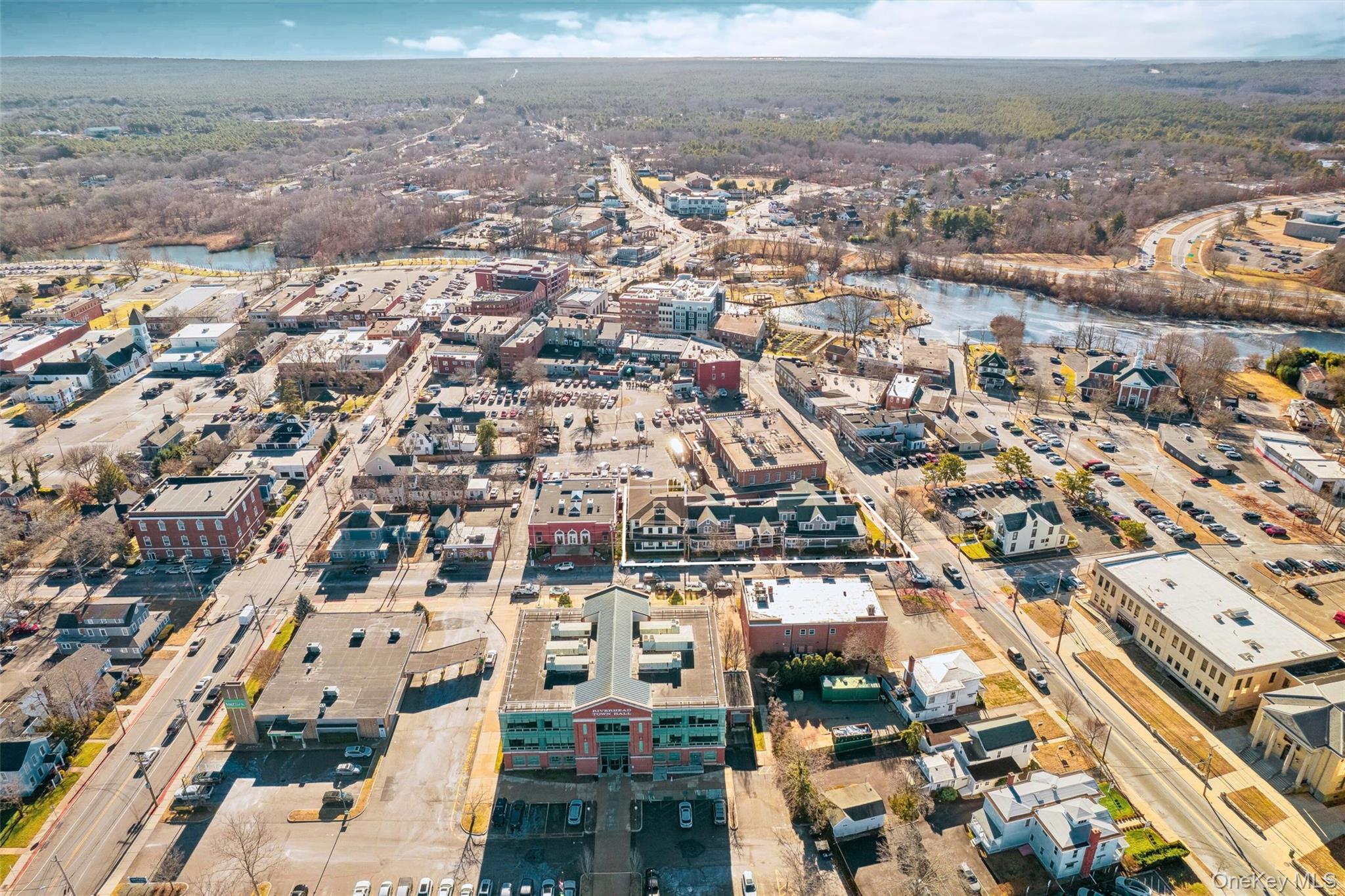 33 W 2nd Street, Riverhead, NY 11901