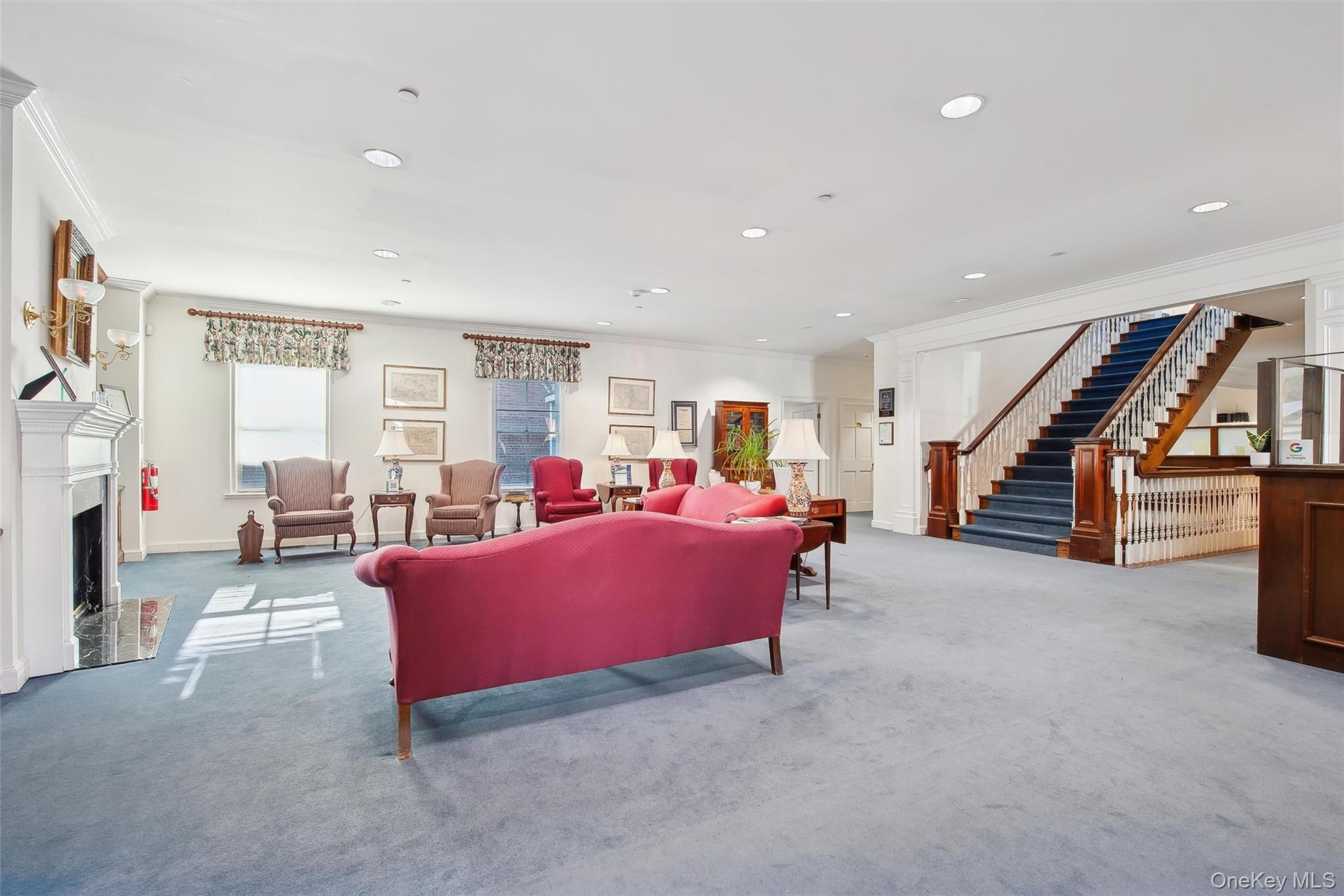 33 W 2nd Street, Riverhead, NY 11901