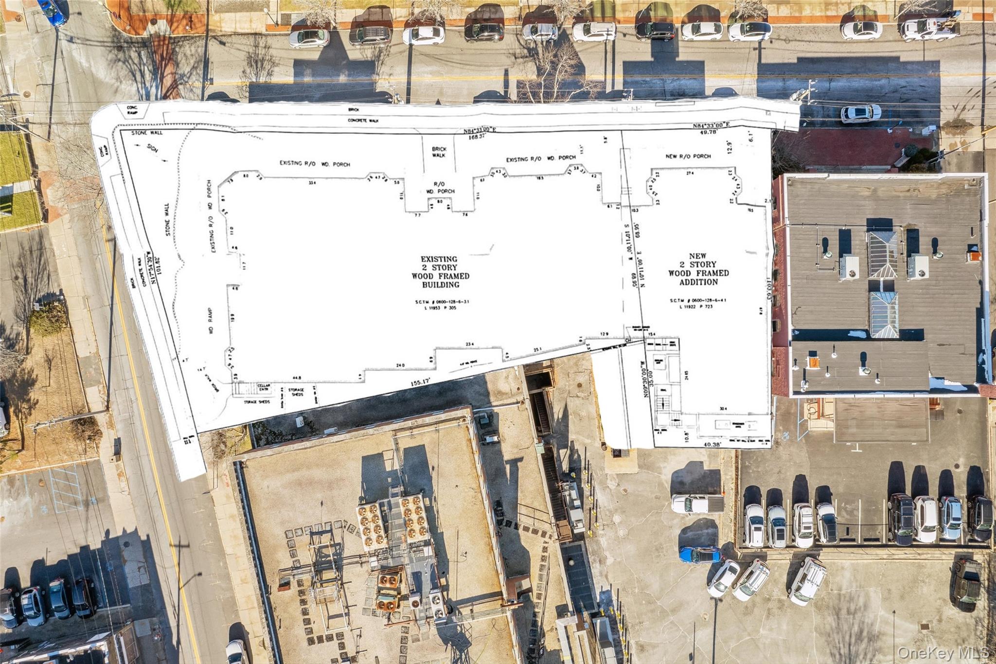 33 W 2nd Street, Riverhead, NY 11901