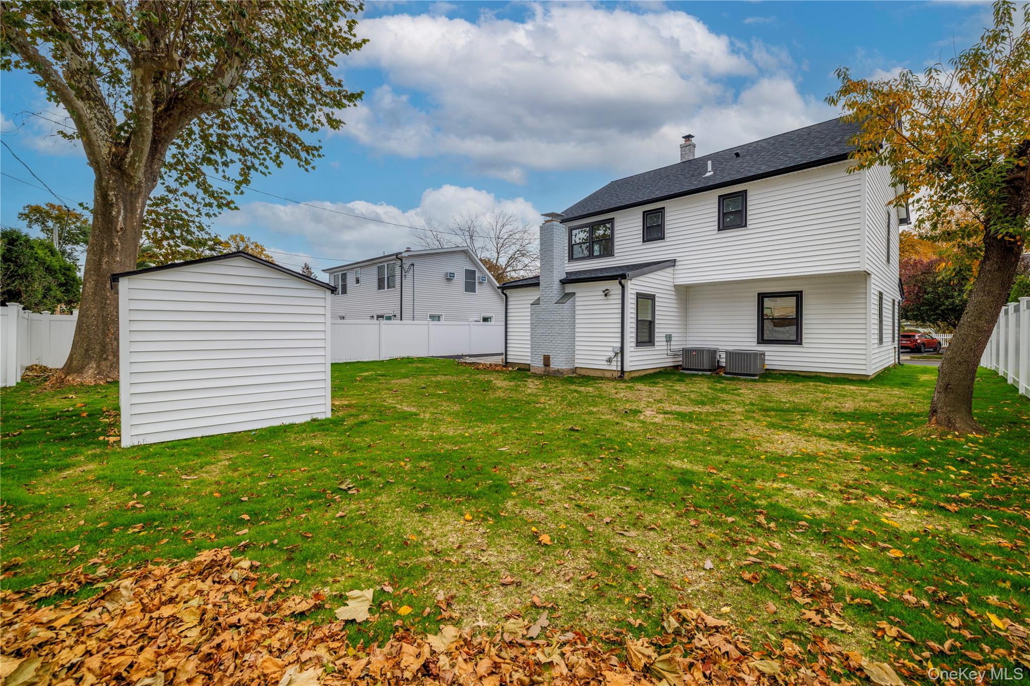 38 Heather Lane, Levittown, NY 11756