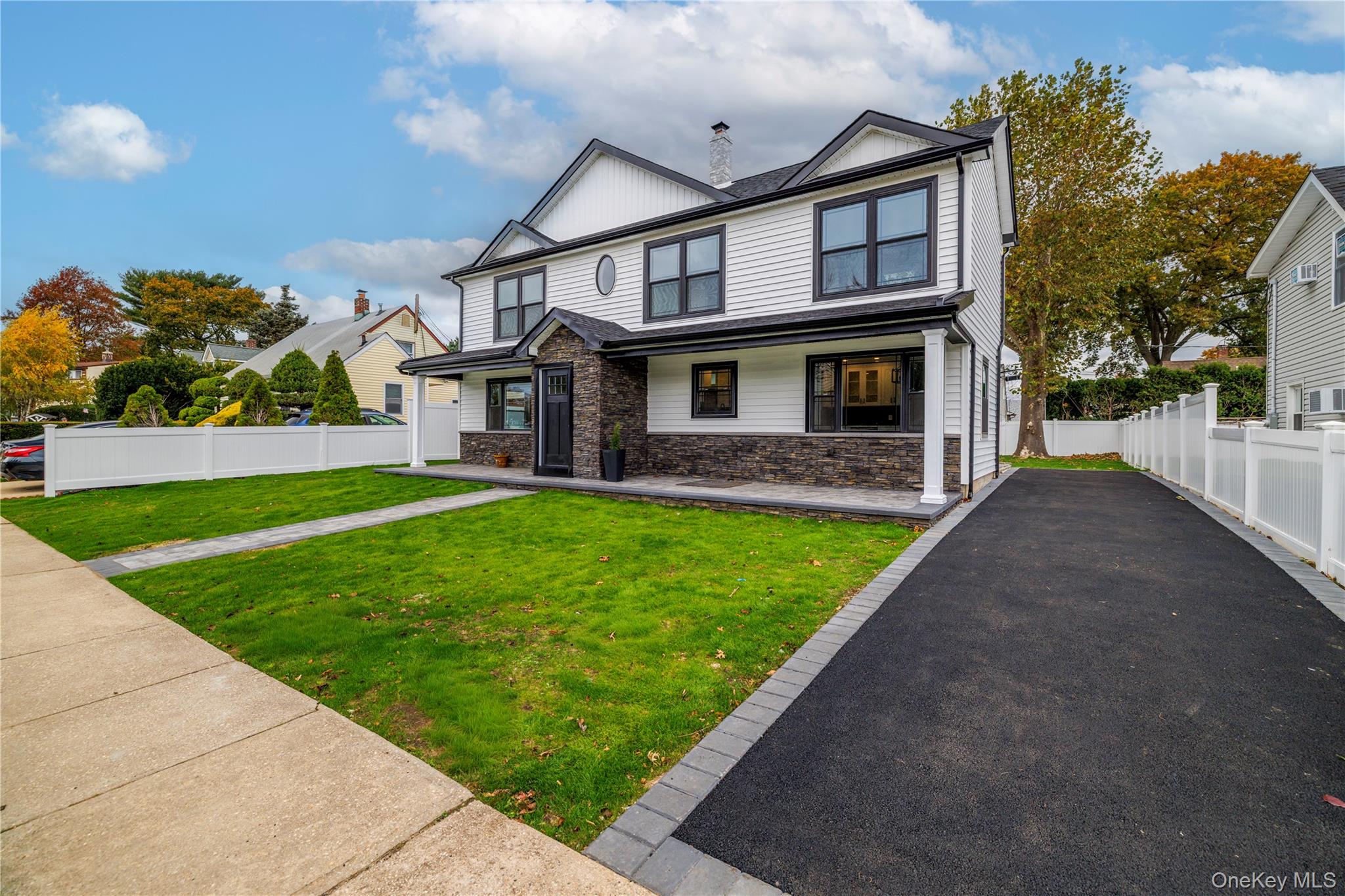 38 Heather Lane, Levittown, NY 11756