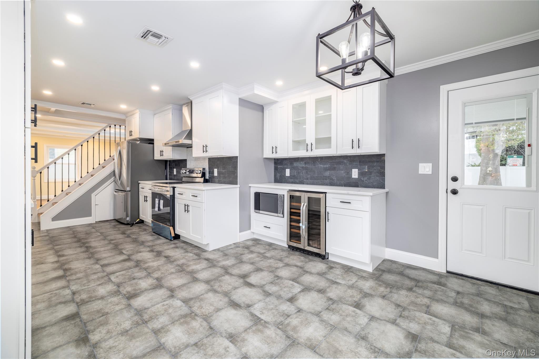 38 Heather Lane, Levittown, NY 11756