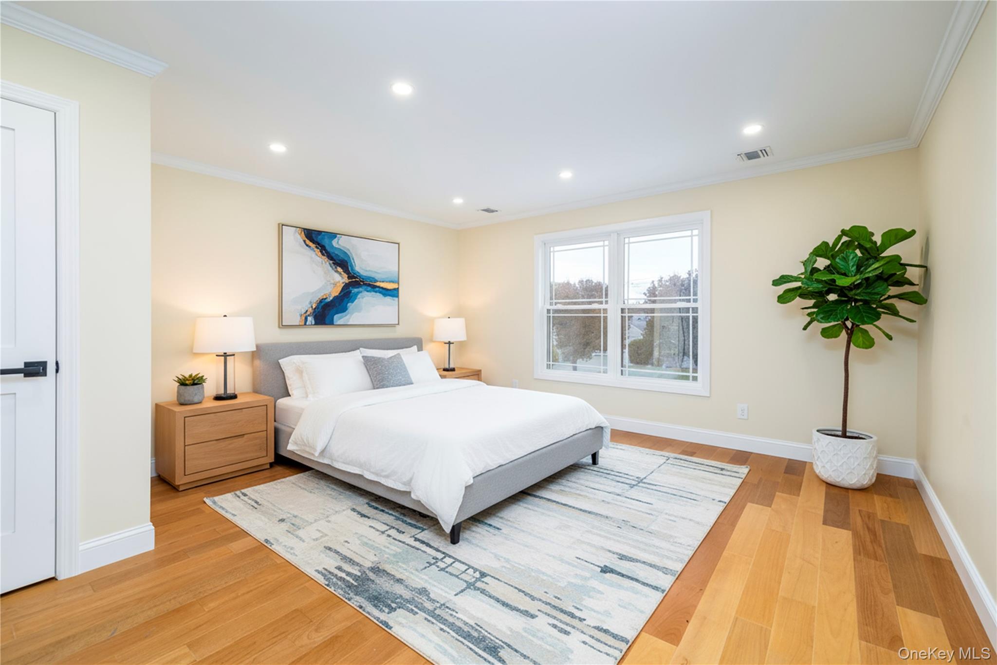 38 Heather Lane, Levittown, NY 11756