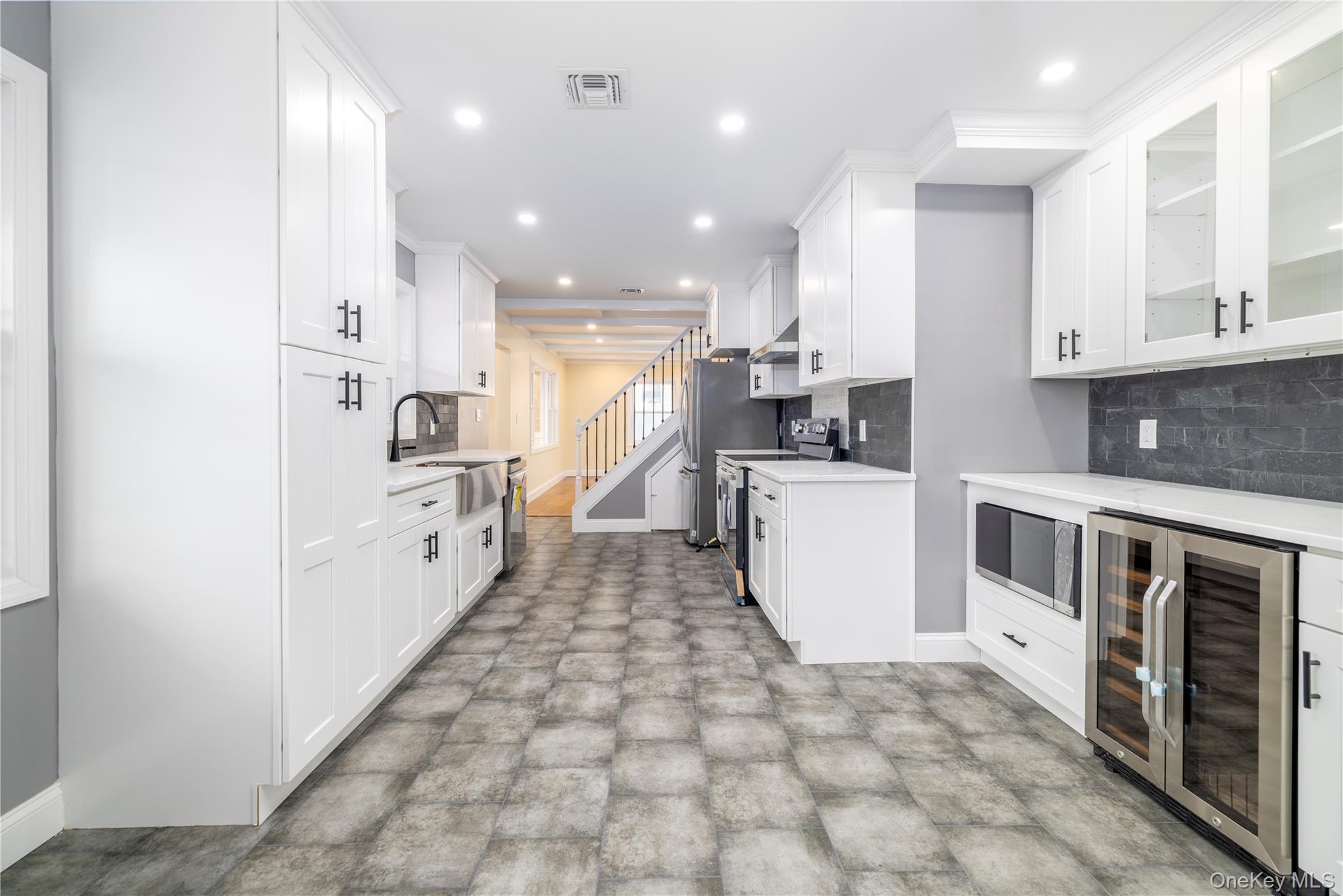 38 Heather Lane, Levittown, NY 11756