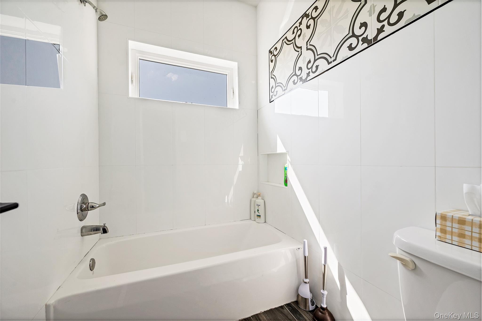 31 Walnut Ridge Lane, Bloomingburg, NY 12721