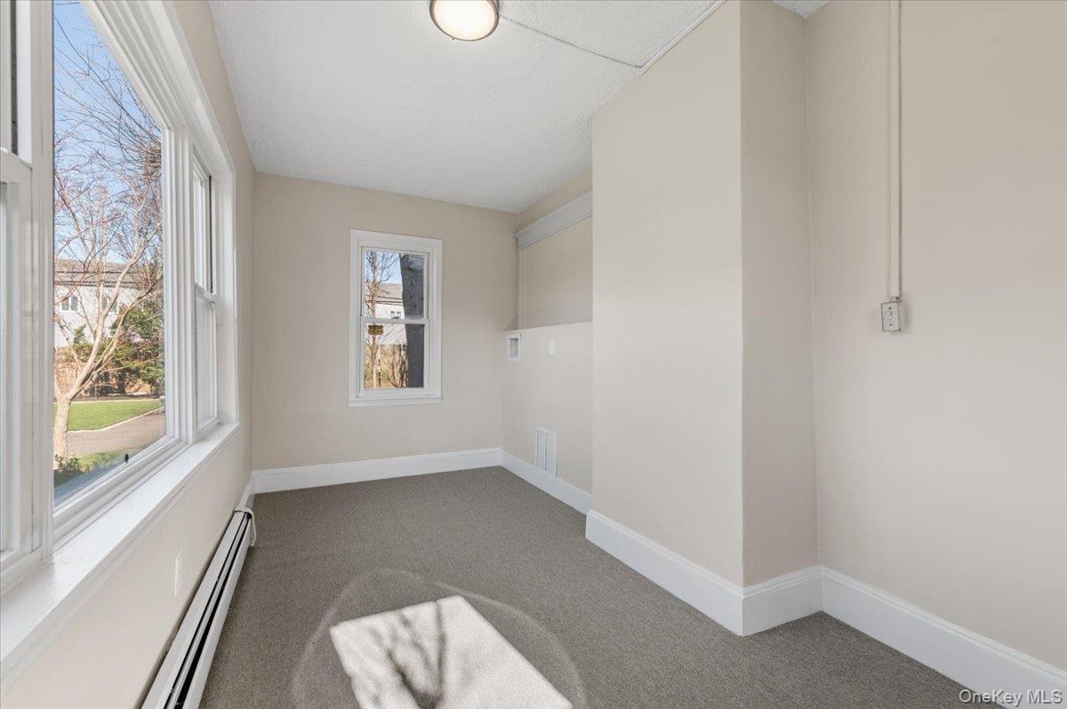 348 Mulry Lane, Lawrence, NY 11559