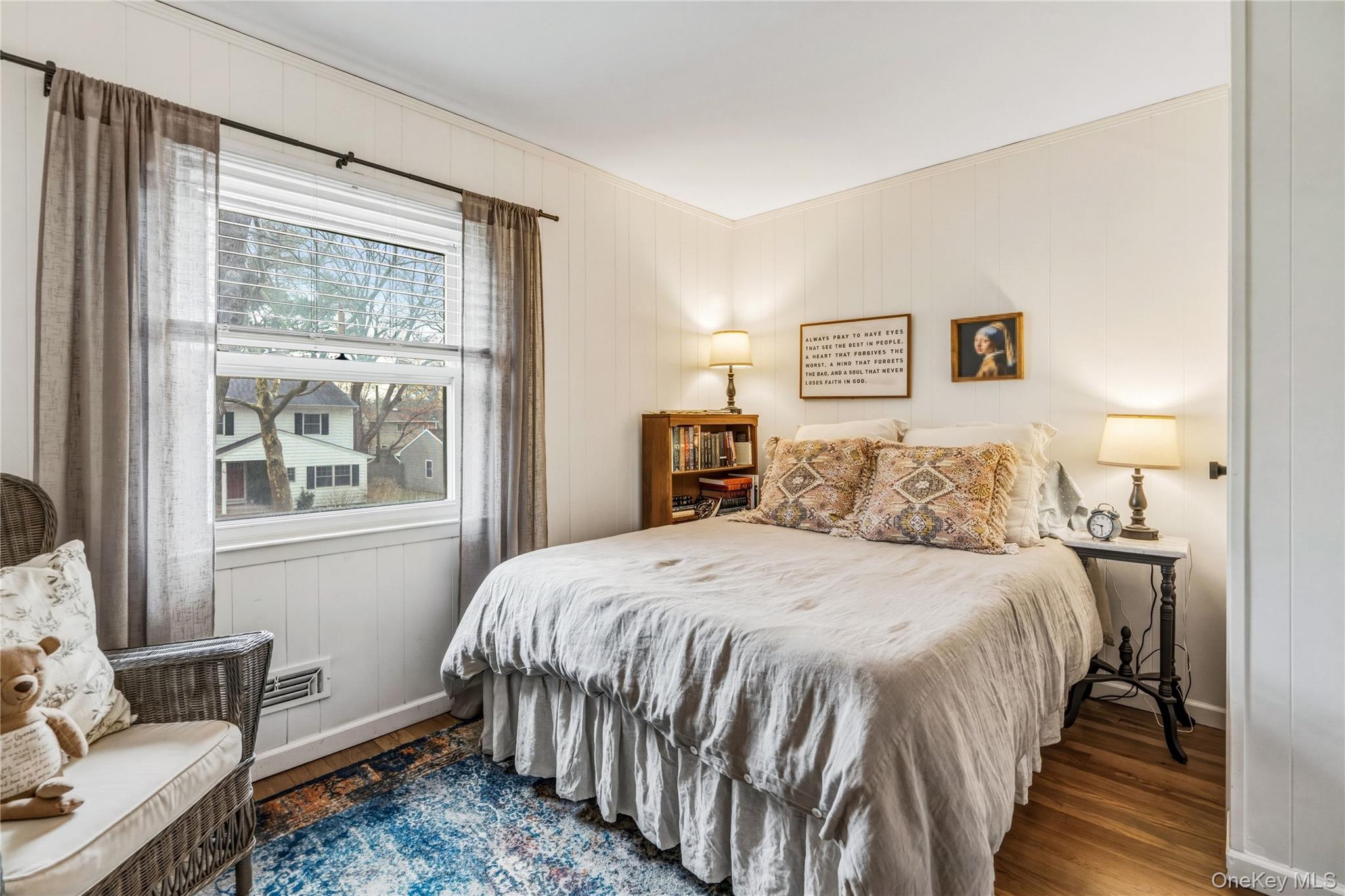 31 Munson Court, Melville, NY 11747