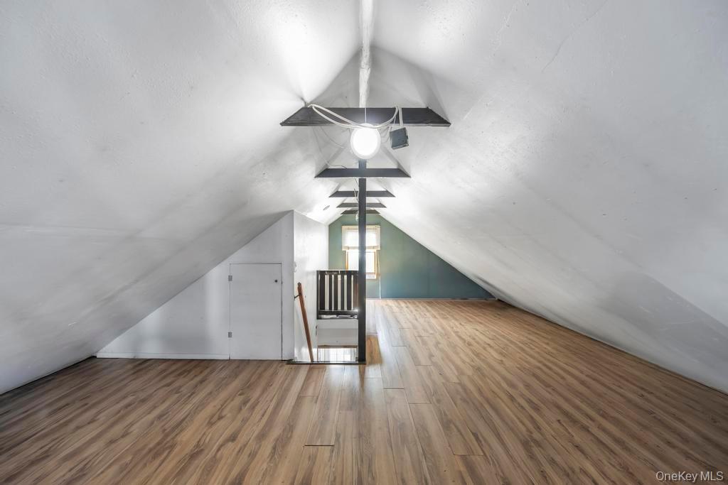 1333 5th Avenue, Bay Shore, NY 11706