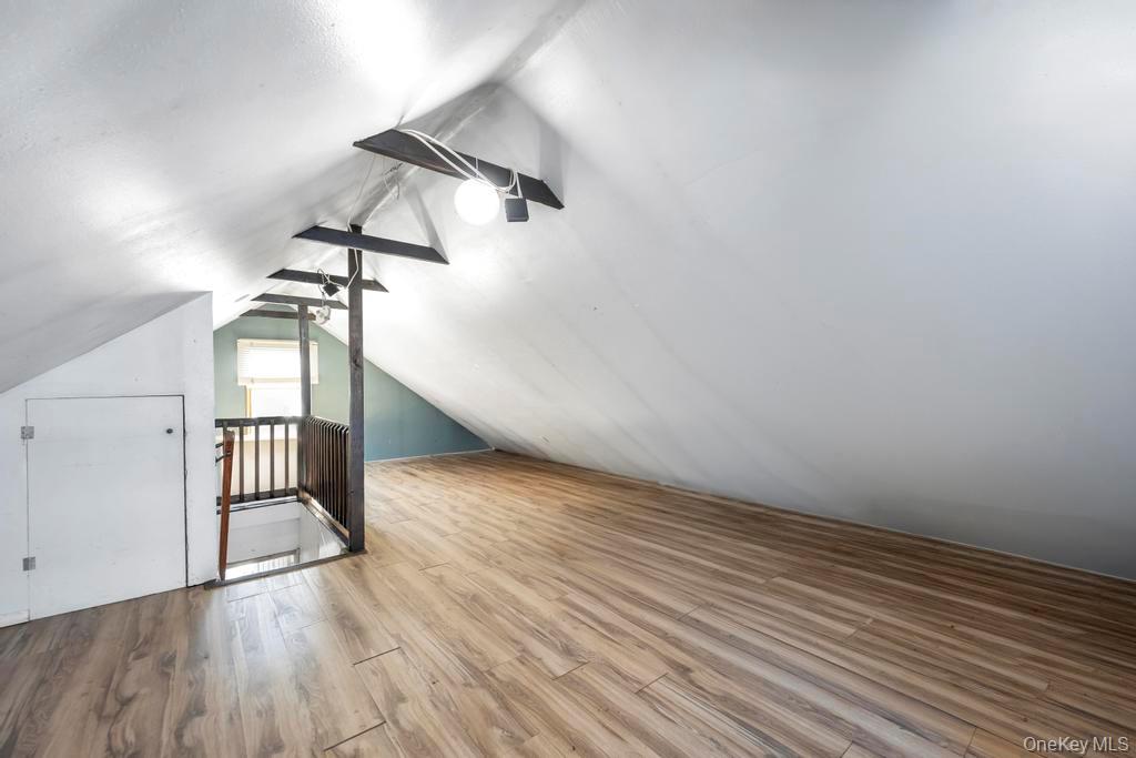 1333 5th Avenue, Bay Shore, NY 11706