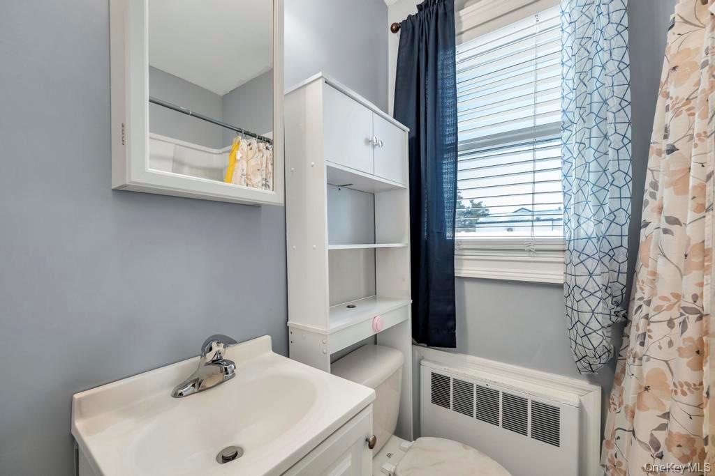 1333 5th Avenue, Bay Shore, NY 11706