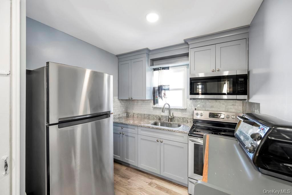 1333 5th Avenue, Bay Shore, NY 11706