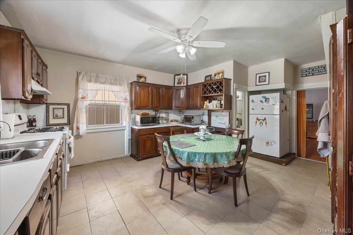 49 Lake Street, White Plains, NY 10604