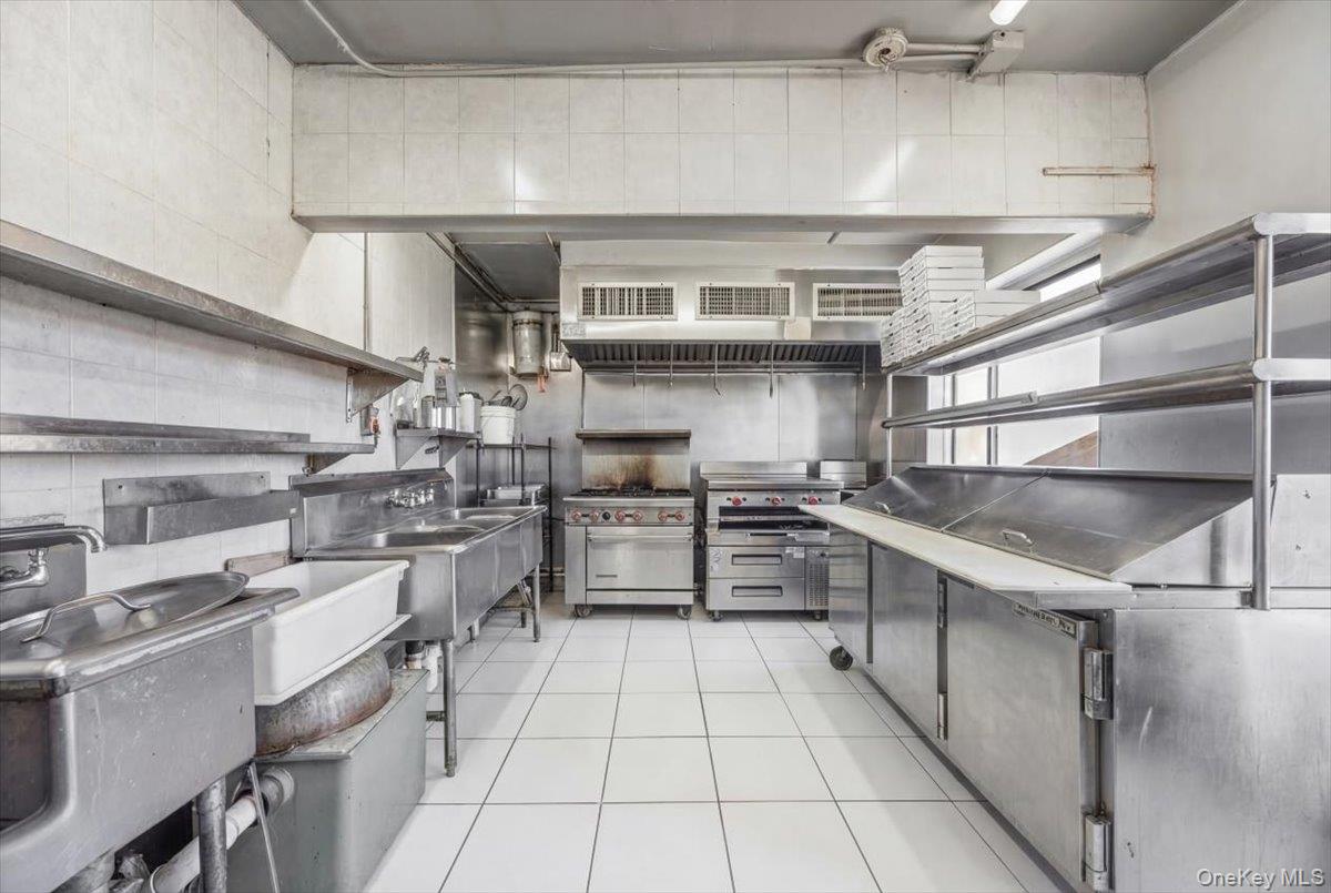 49 Lake Street, White Plains, NY 10604