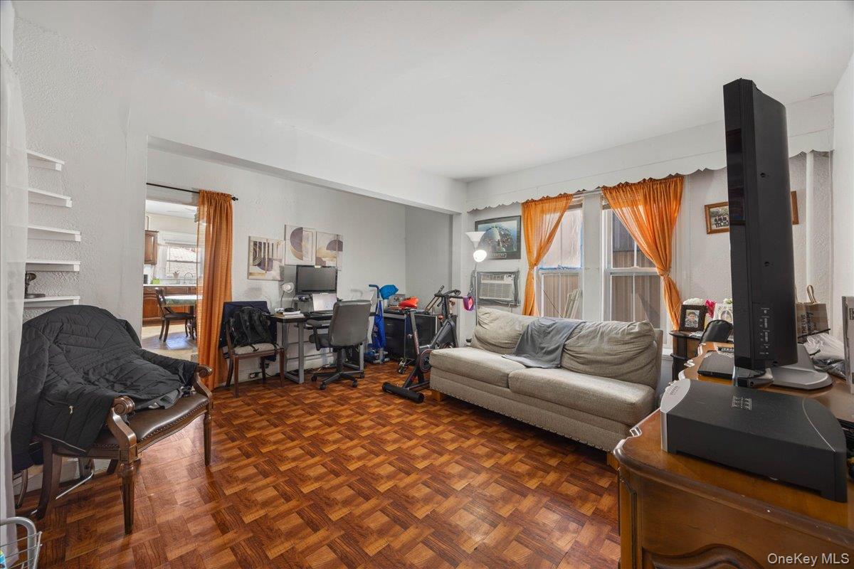 49 Lake Street, White Plains, NY 10604