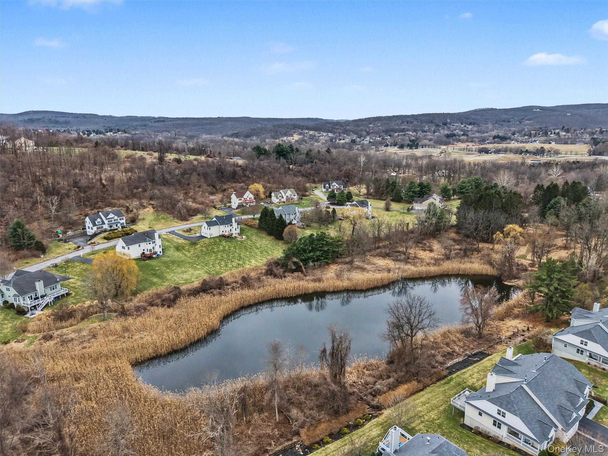 26 Mt Pleasant Drive, Poughquag, NY 12570