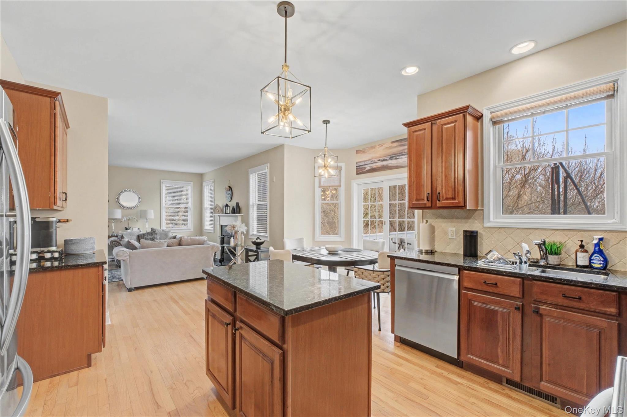 26 Mt Pleasant Drive, Poughquag, NY 12570