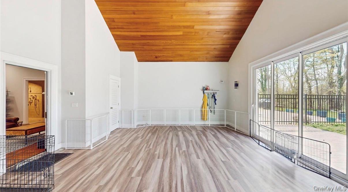 406 Duck Pond, Locust Valley, NY 11560