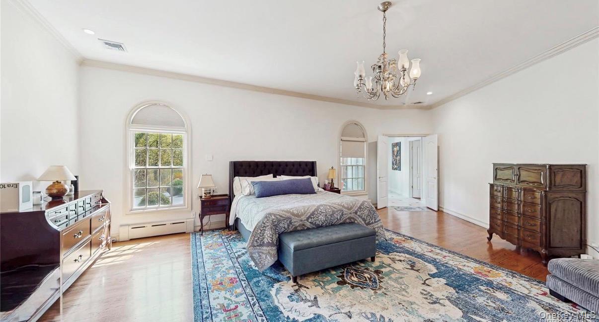 406 Duck Pond, Locust Valley, NY 11560