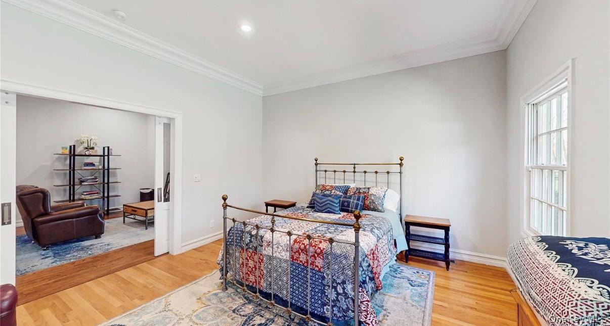 406 Duck Pond, Locust Valley, NY 11560