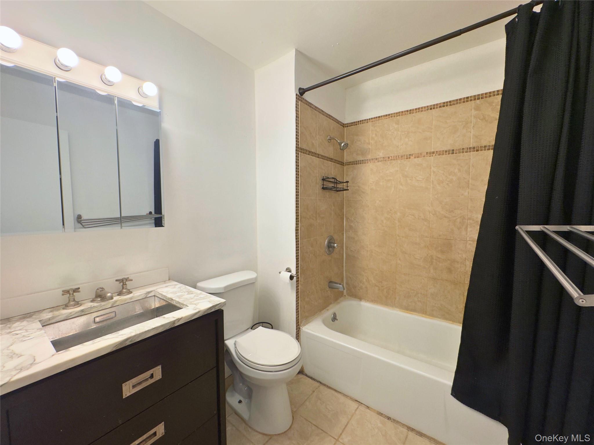 34 Poplar Lane, Middletown, NY 10941