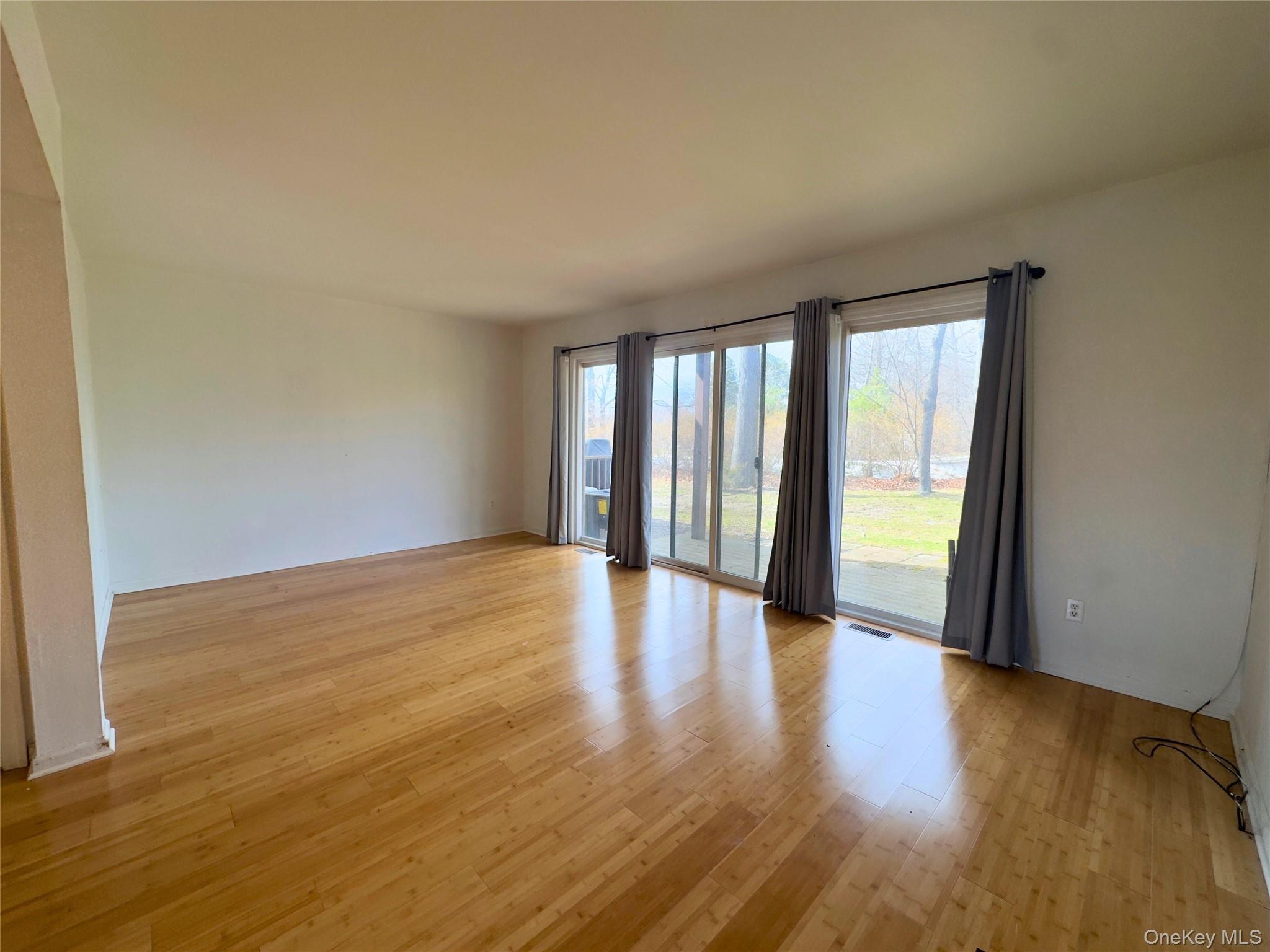 34 Poplar Lane, Middletown, NY 10941