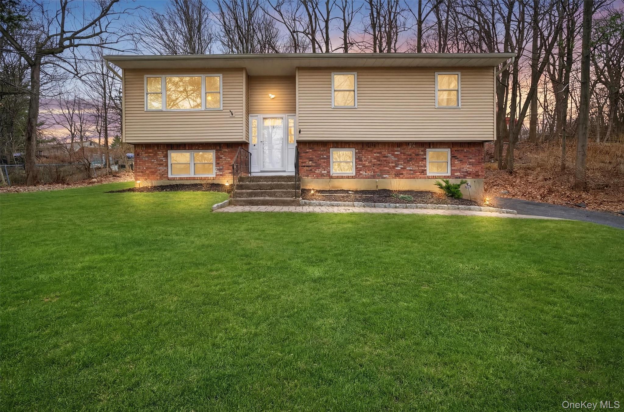 28 Olympus Road, Highland Mills, NY 10930