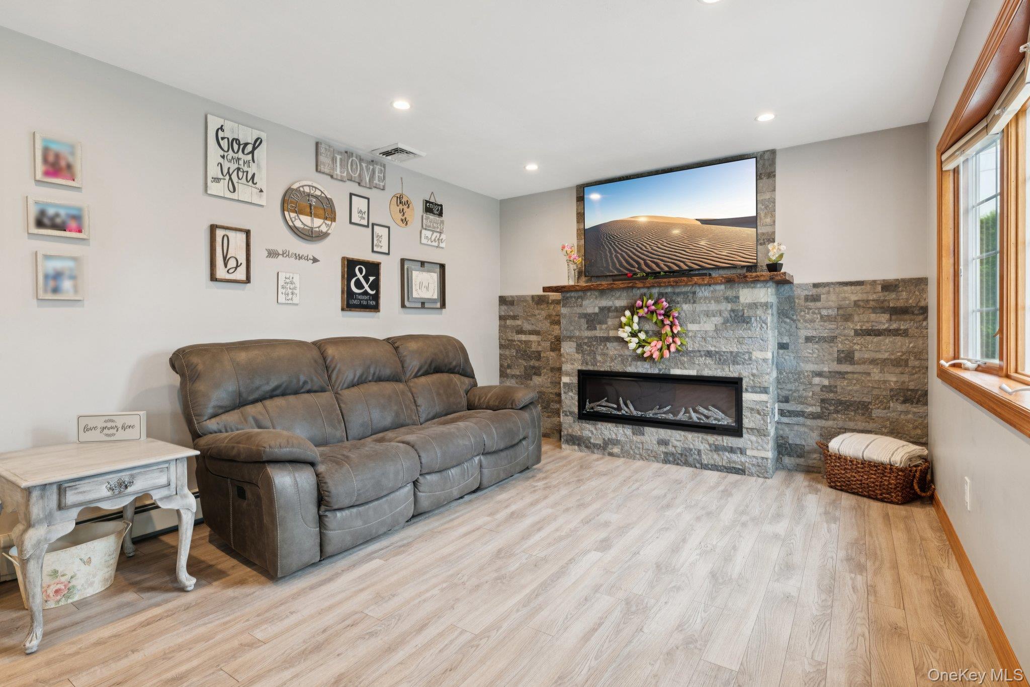 295 Silver Street, West Babylon, NY 11704