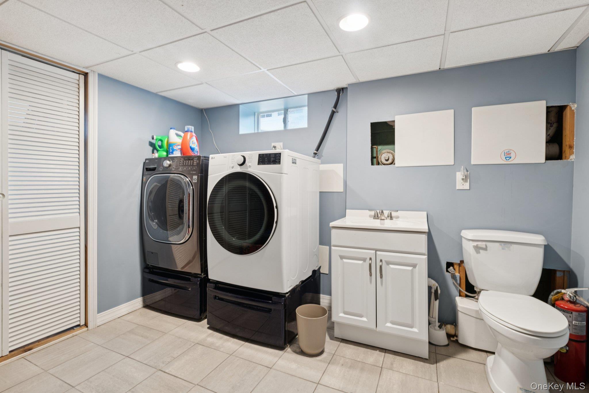 295 Silver Street, West Babylon, NY 11704