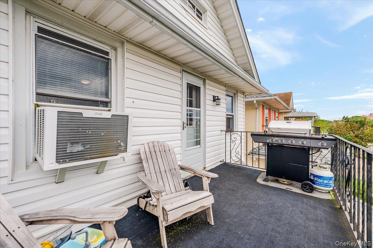 365 W Hudson Street, Long Beach, NY 11561