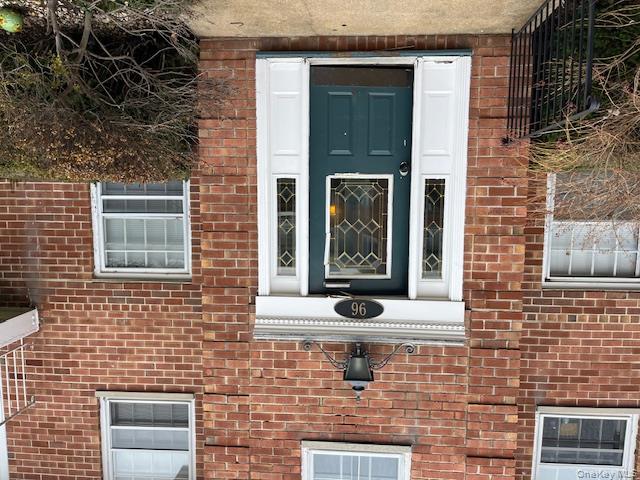 96 Shore Road # B2, Port Washington, NY 11050