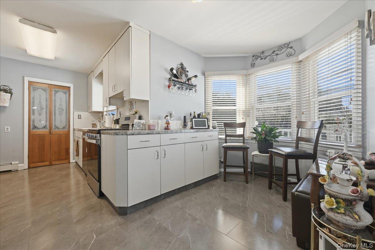 2 Squirrel Drive, East Rockaway, NY 11518