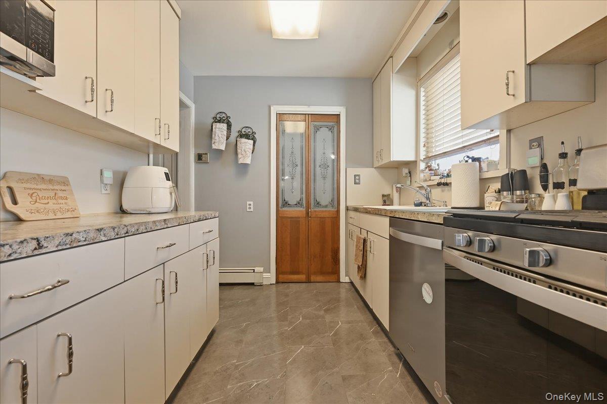 2 Squirrel Drive, East Rockaway, NY 11518