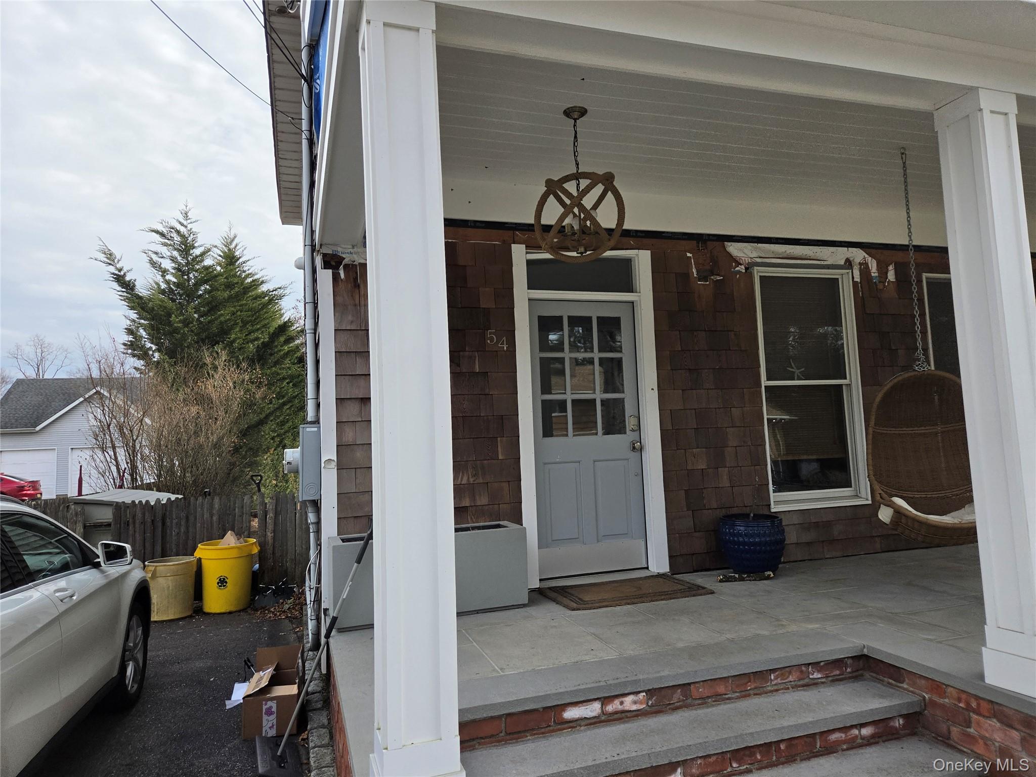 54 Cocks Lane, Locust Valley, NY 11560