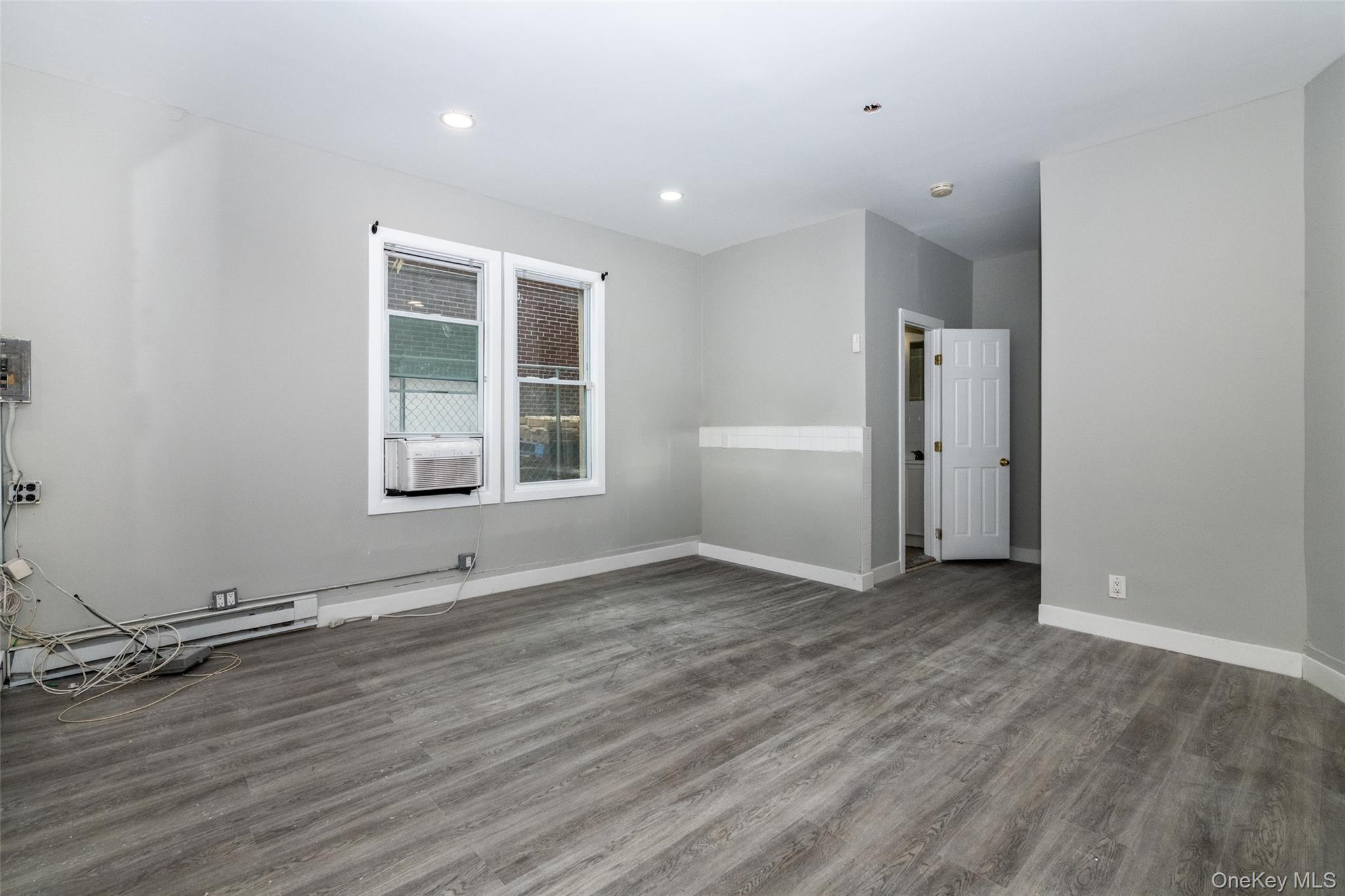 299 E Third Street # First floor, Mount Vernon, NY 10553